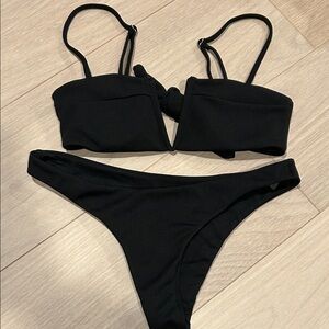 Zaful Black Ribbed Two-Piece Bikini Set